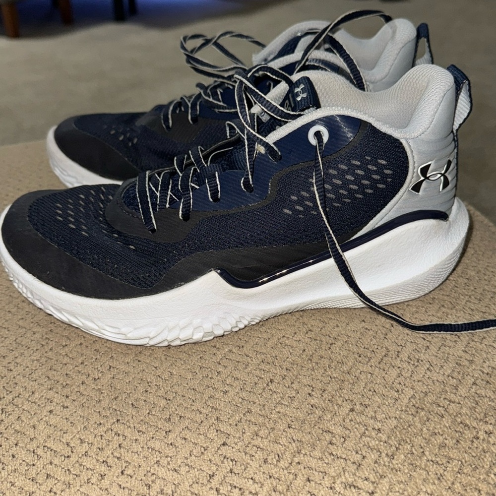 Women’s UA basketball shoes.